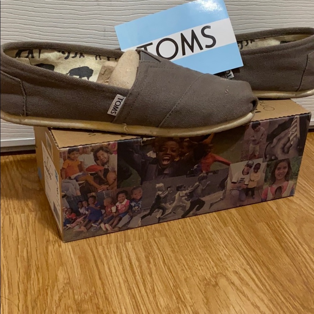 TOMS Classics-Gray